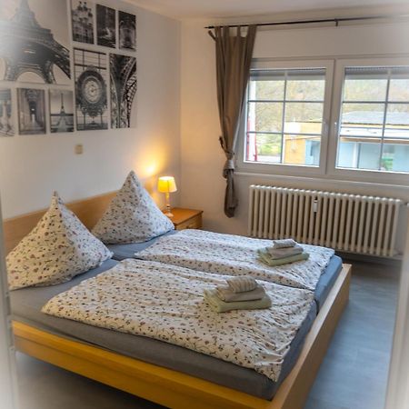 Ferienwohnung & Apartment Am Steinbrunnen Brauneberg Kültér fotó