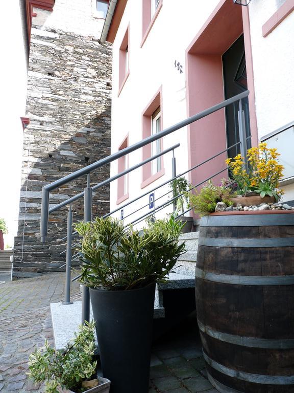 Ferienwohnung & Apartment Am Steinbrunnen Brauneberg Kültér fotó