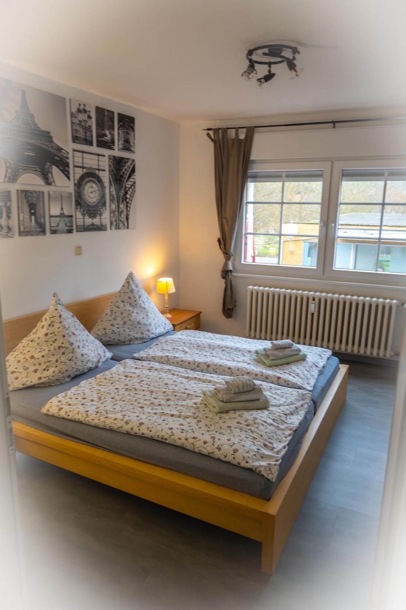 Ferienwohnung & Apartment Am Steinbrunnen Brauneberg Kültér fotó