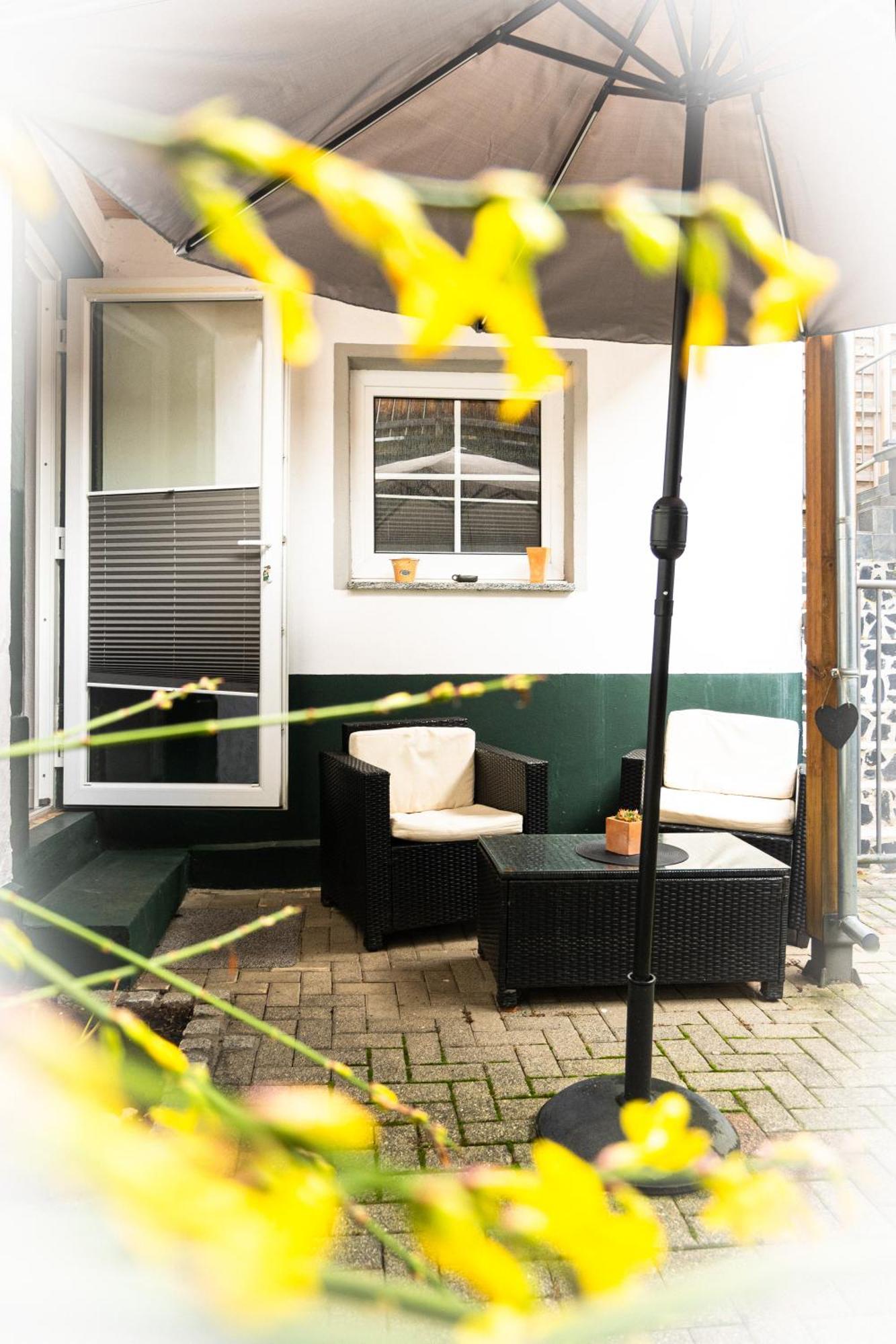 Ferienwohnung & Apartment Am Steinbrunnen Brauneberg Kültér fotó